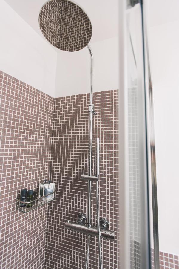 New With Patio Apartment Syracuse